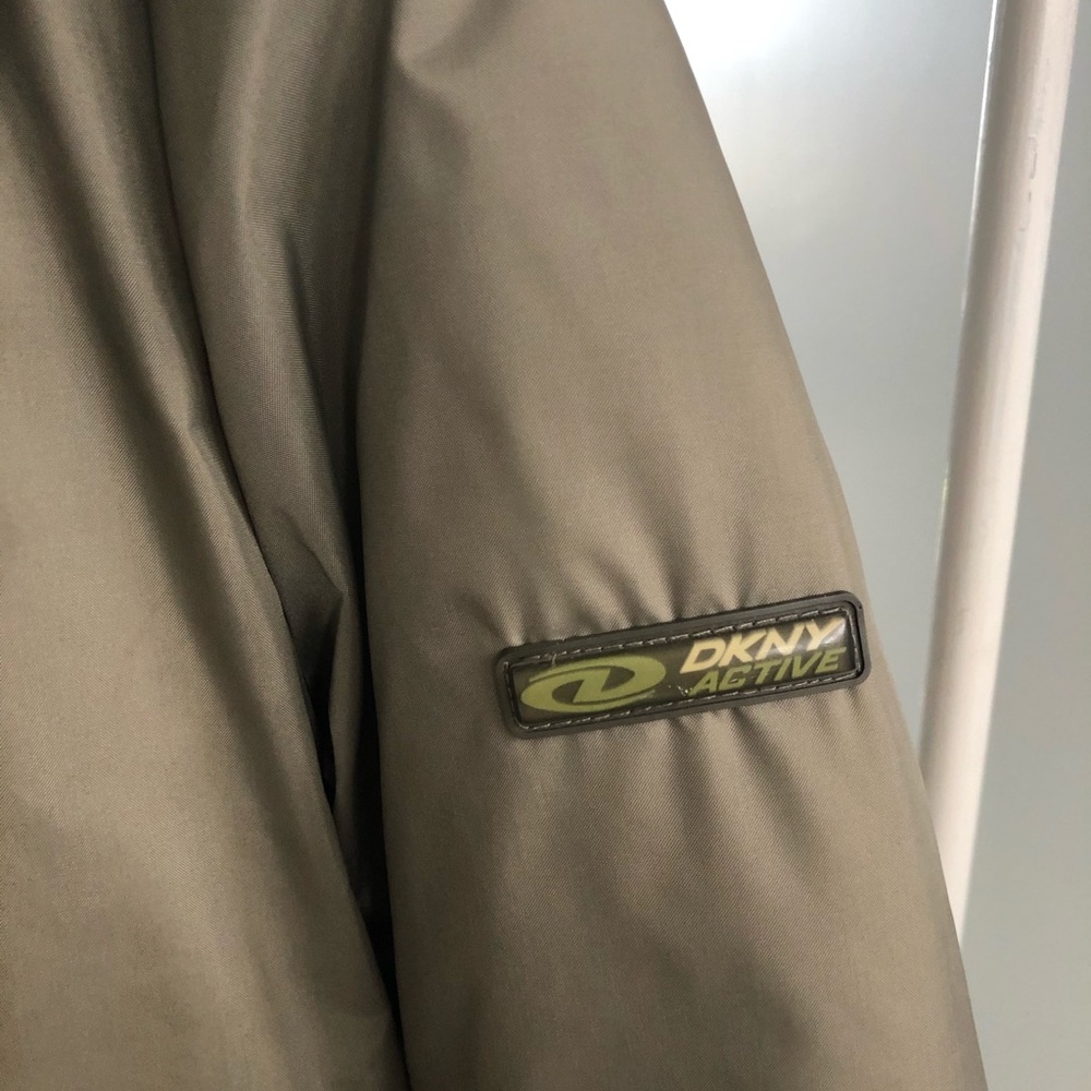Jacket - Picture 3 of 3
